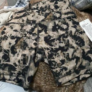 Wunder Train High-rise short 6”